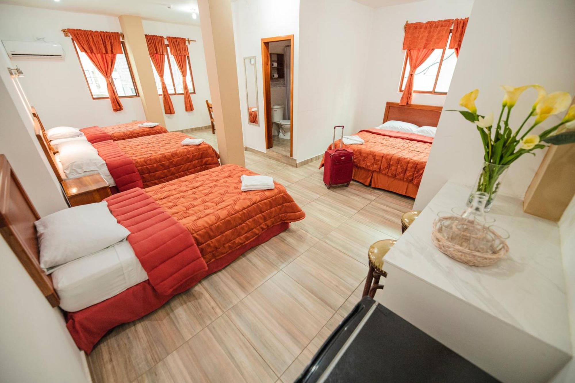 Suites En El Centro Пуэрто-Айора Экстерьер фото