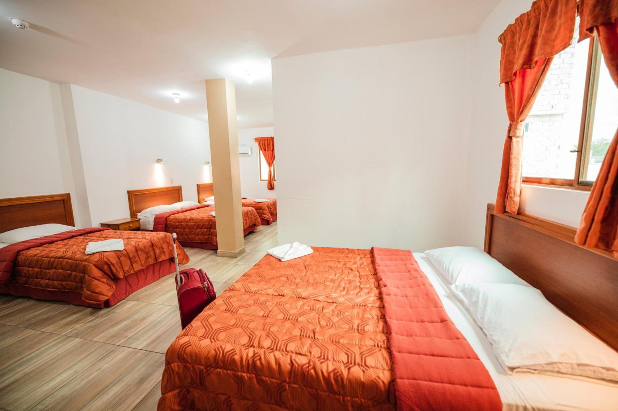 Suites En El Centro Пуэрто-Айора Экстерьер фото