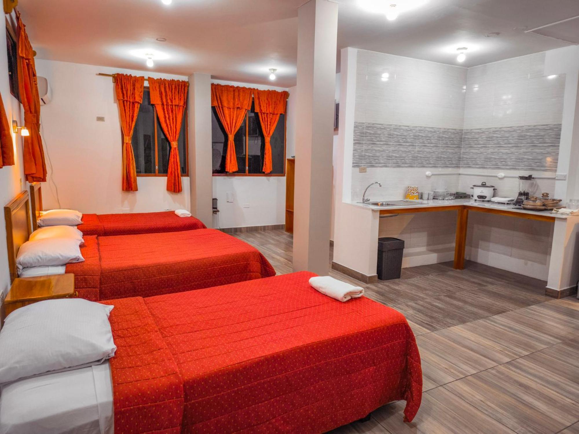 Suites En El Centro Пуэрто-Айора Экстерьер фото