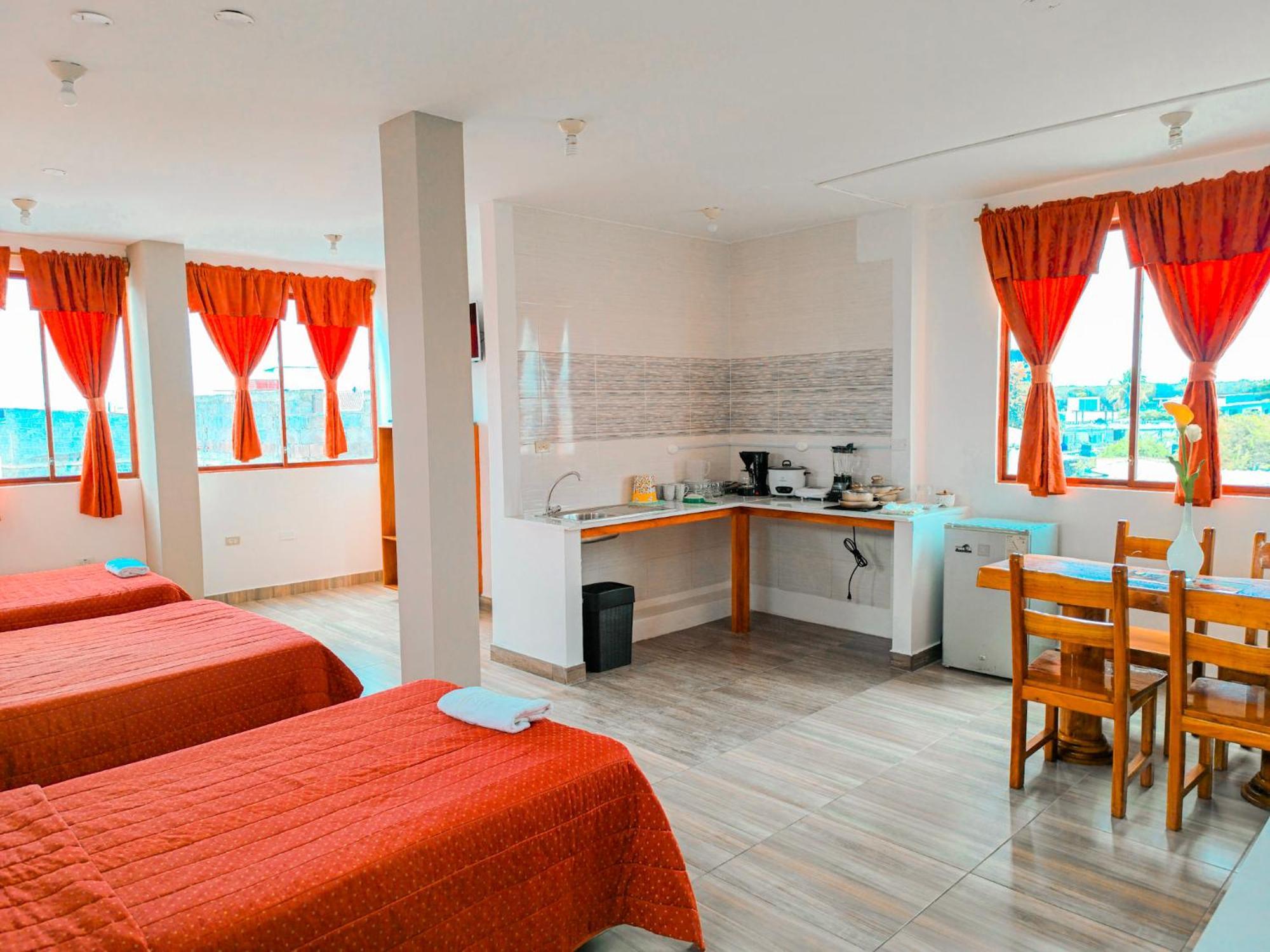 Suites En El Centro Пуэрто-Айора Экстерьер фото